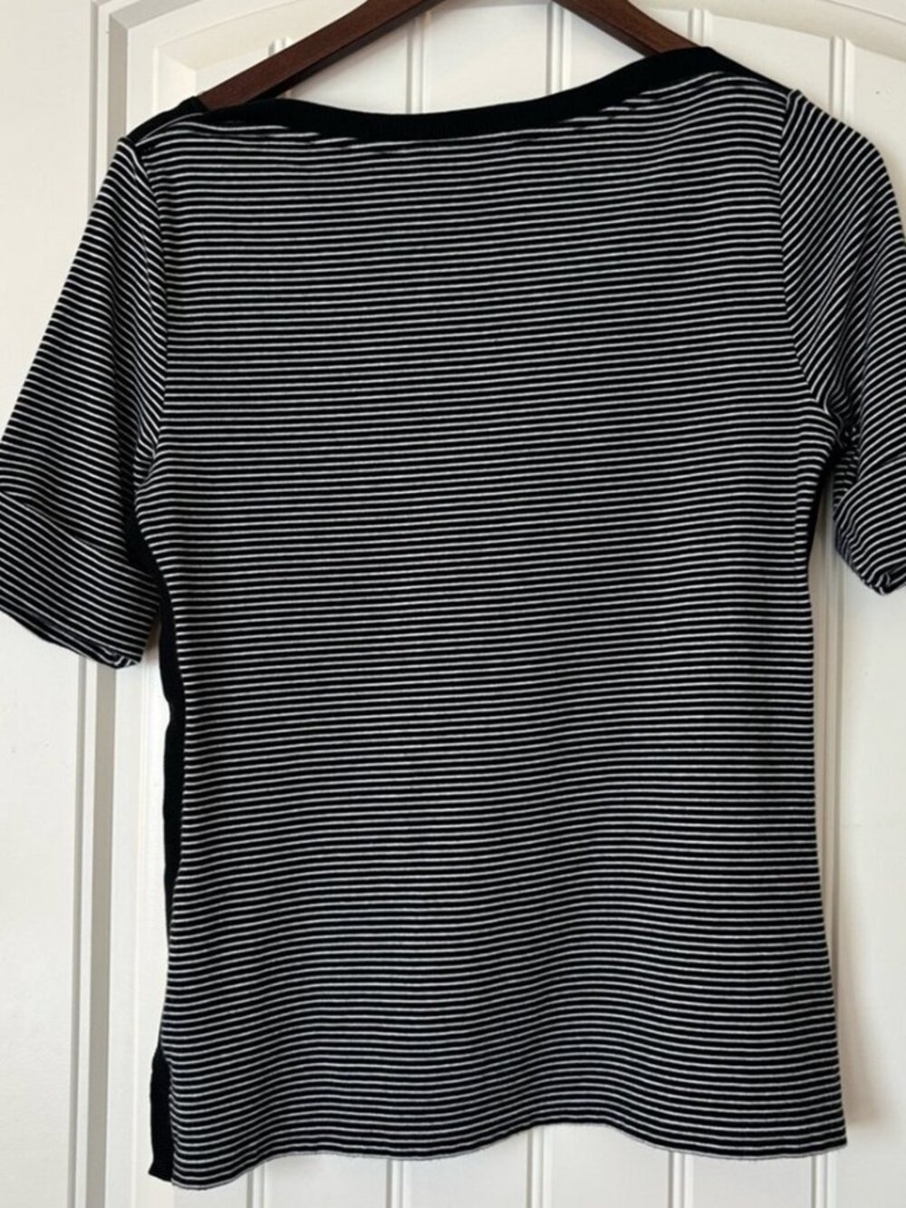 Classic Black‑White Striped Round Neck Cuffed Sleeve Casual Work Top - Picture 2 of 2